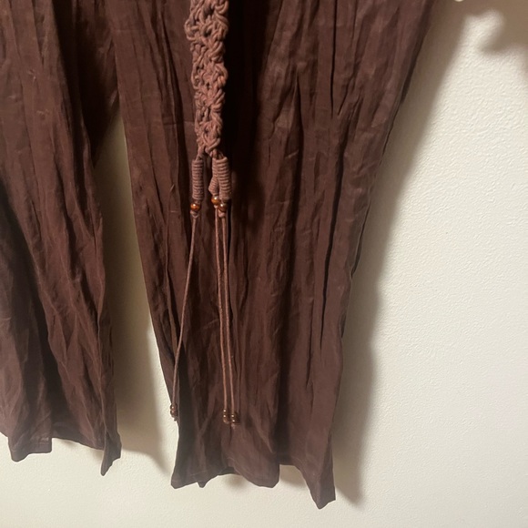NEW. Reba Size 8 Brown Crinkle Look Ramie Loose Fit Pants With Macrame Belt - Picture 3 of 16